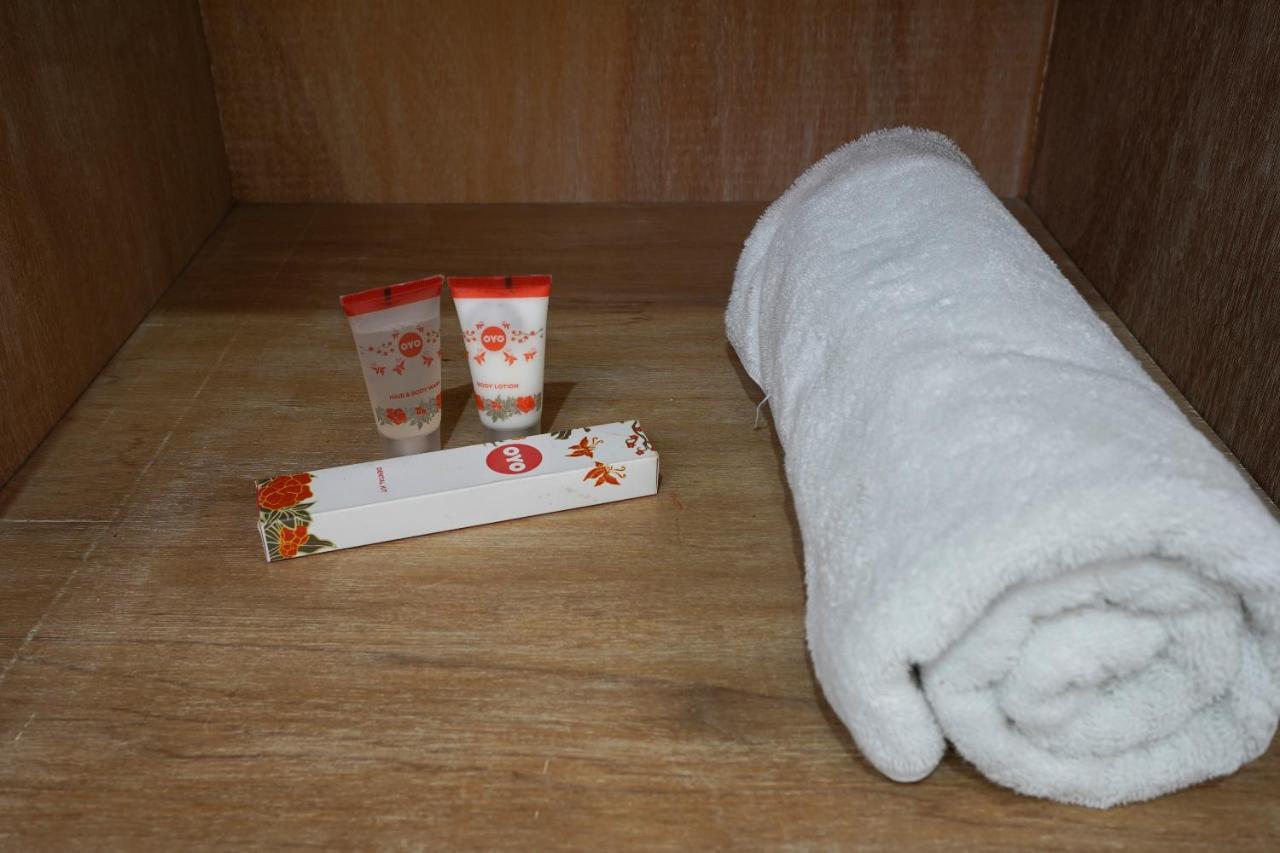 OYO 1638 Cityzen Renon Hotel Denpasa Buitenkant foto
