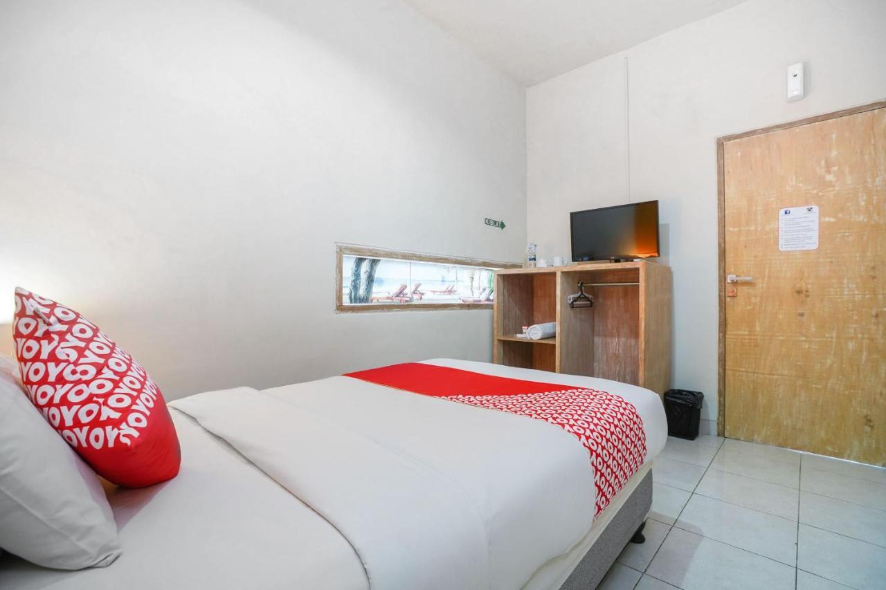 OYO 1638 Cityzen Renon Hotel Denpasa Buitenkant foto