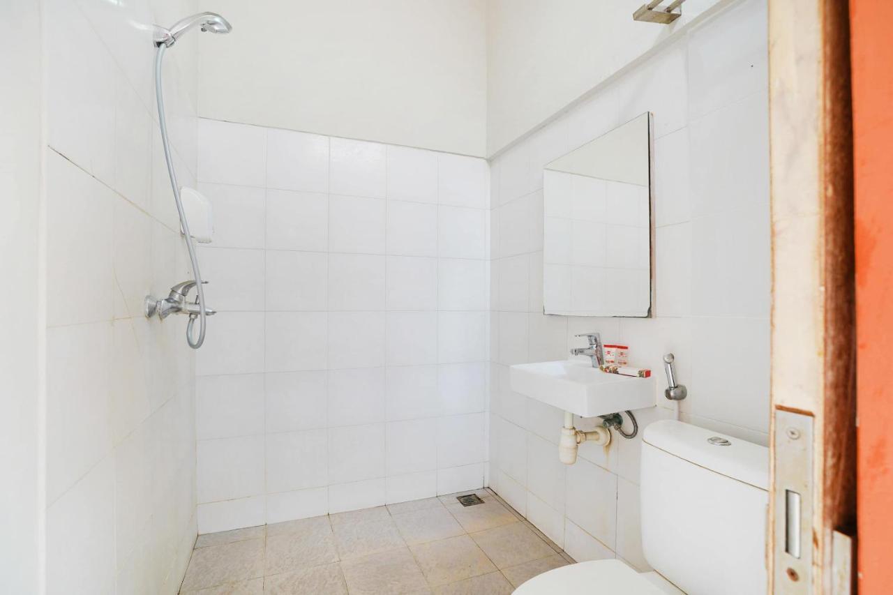 OYO 1638 Cityzen Renon Hotel Denpasa Buitenkant foto