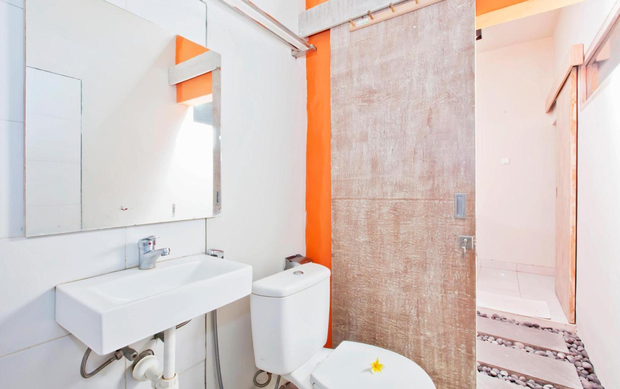 OYO 1638 Cityzen Renon Hotel Denpasa Buitenkant foto